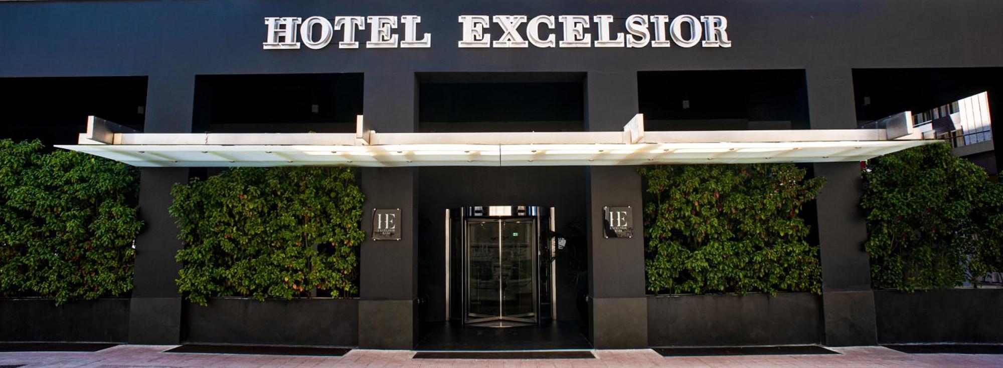 Hotel Excelsior Bari Buitenkant foto